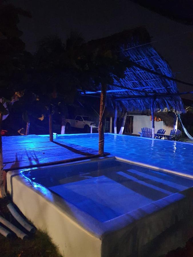 Mi Casa En La Playa Bed and Breakfast Escuintla Εξωτερικό φωτογραφία